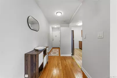 9 Bryant Crescent #1G, White Plains, NY 10605 - Photo 4