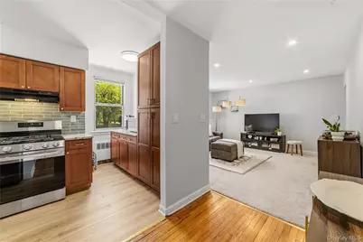 9 Bryant Crescent #1G, White Plains, NY 10605 - Photo 8