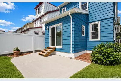 3426 209th Street, Bayside, NY 11361 - Photo 48