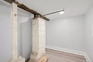 34-26 209th St, Bayside, NY 11361 - Photo 28