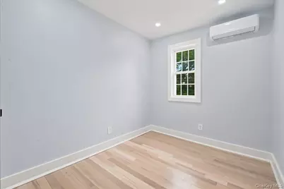 3426 209th Street, Bayside, NY 11361 - Photo 32