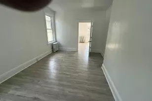 72-37 66th St, Glendale, NY 11385 - Photo 4