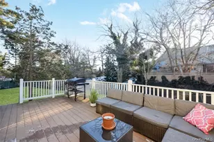 1680 Lake Ave, Merrick, NY 11566 - Photo 14