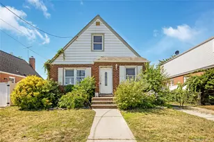 30 Viola St, Valley Stream, NY 11580 - Photo 2