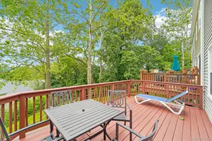 422 Carrollwood Dr, Tarrytown, NY 10591 - Photo 16