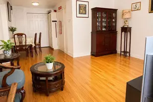 138-25 68th Dr, Flushing, NY 11367 - Photo 4