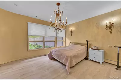 4 Verity Lane W, Roslyn, NY 11576 - Photo 10