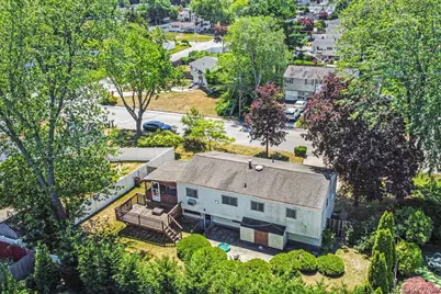 105 Strauss Avenue, Selden, NY 11784 - Photo 28