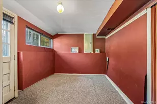 105 Strauss Ave, Selden, NY 11784 - Photo 14