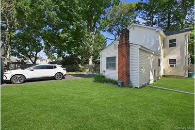 12 Thorne Street, Ronkonkoma, NY 11779 - Photo 30
