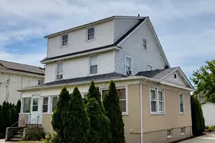 29 Loretta St, Inwood, NY 11096 - Photo 2