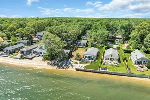 135 Noyack Ave, Sag Harbor, NY 11963 - Photo 26