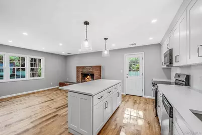 18 Joyce Drive, Riverhead, NY 11901 - Photo 14