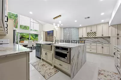 249 Glen Cove Road, Old Westbury, NY 11568 - Photo 12