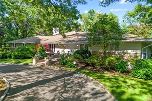 249 Glen Cove Rd, Old Westbury, NY 11568 - Photo 2