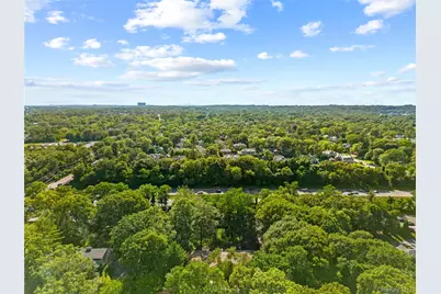 249 Glen Cove Road, Old Westbury, NY 11568 - Photo 36