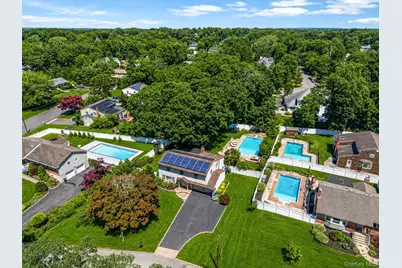 95 Walnut Street, Lake Grove, NY 11755 - Photo 22