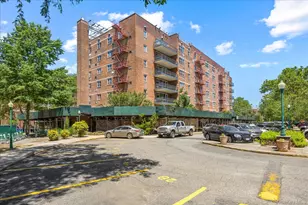 88-08 151st Ave, Howard Beach, NY 11414 - Photo 2