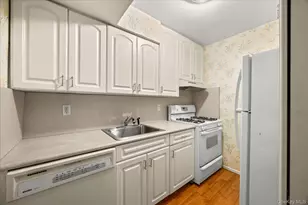 88-08 151st Ave, Howard Beach, NY 11414 - Photo 10
