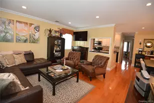 2698 Rosebud Ave, Merrick, NY 11566 - Photo 8