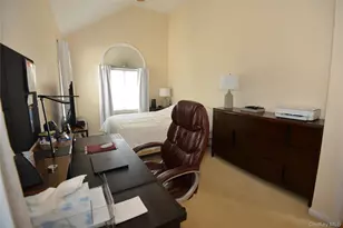 2698 Rosebud Ave, Merrick, NY 11566 - Photo 20