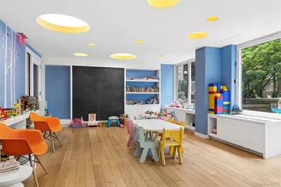 170 E 87th Street #E5FG, New York, NY 10128 - Photo 16