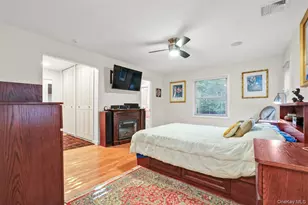 1-05 Park Ln, Douglaston, NY 11363 - Photo 18
