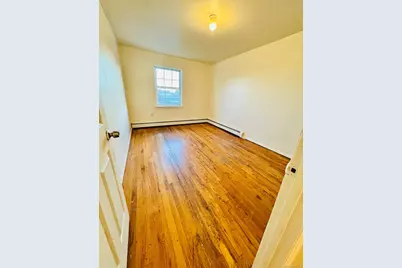106-12 156th Street #3rd Fl, Jamaica, NY 11433 - Photo 6