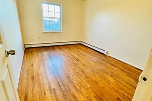 106-12 156th St, Jamaica, NY 11433 - Photo 6