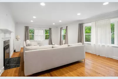 98 Brookby Road, Scarsdale, NY 10583 - Photo 6