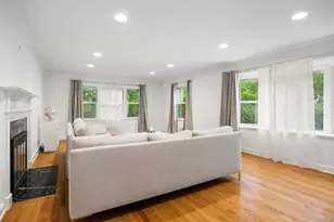 98 Brookby Rd, Scarsdale, NY 10583 - Photo 6