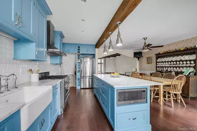 9016 68th Avenue, Forest Hills, NY 11375 - Photo 10