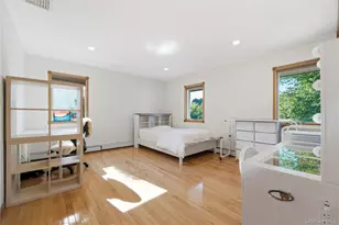 308 S Oyster Bay Rd, Syosset, NY 11791 - Photo 22