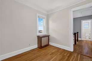 84 Page Ave, Yonkers, NY 10704 - Photo 14
