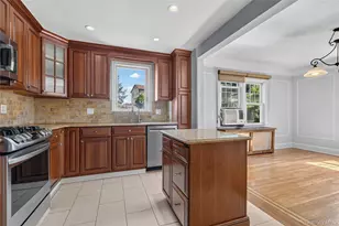 84 Page Ave, Yonkers, NY 10704 - Photo 6