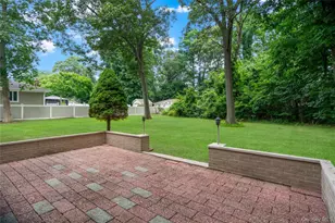 39 Wolf hollow Rd, Centereach, NY 11720 - Photo 30