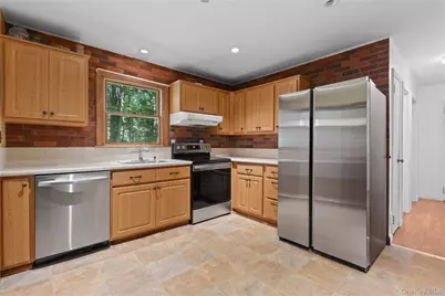 9 Stewart Road, South Salem, NY 10590 - Photo 10