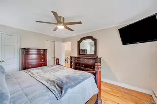 11 Ann Ct, North Babylon, NY 11703 - Photo 18
