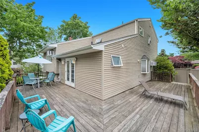 11 Ann Court, North Babylon, NY 11703 - Photo 28