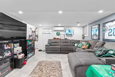 18906 122nd Avenue, Springfield Gardens, NY 11413 - Photo 22