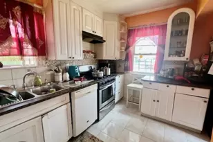 139-55 230th Pl, Springfield Gardens, NY 11413 - Photo 4