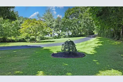 1625 Overhill Street, Yorktown Heights, NY 10598 - Photo 4