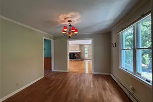 1625 Overhill St, Yorktown Heights, NY 10598 - Photo 6