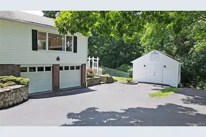 1625 Overhill Street, Yorktown Heights, NY 10598 - Photo 2