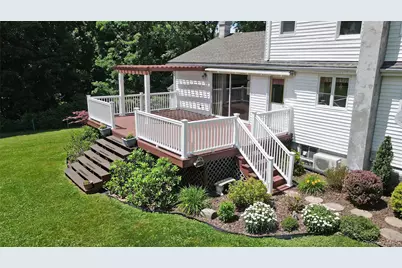 1625 Overhill Street, Yorktown Heights, NY 10598 - Photo 26