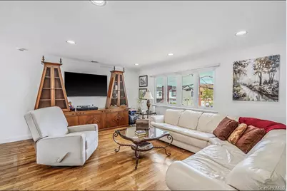 3824 Illona Lane, Oceanside, NY 11572 - Photo 6
