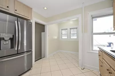 88-35 Vanderveer Street, Queens Village, NY 11427 - Photo 12