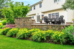 56 Sage Hollow Ct, Dix Hills, NY 11746 - Photo 46