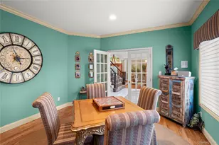 56 Sage Hollow Ct, Dix Hills, NY 11746 - Photo 4