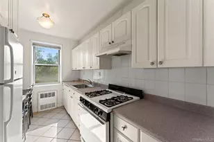 609 Palmer Rd, Yonkers, NY 10701 - Photo 10